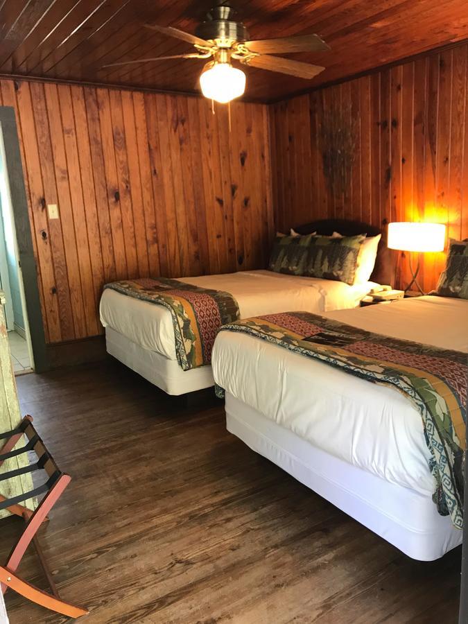 Riverside Lodge At Chimney Rock Exterior foto